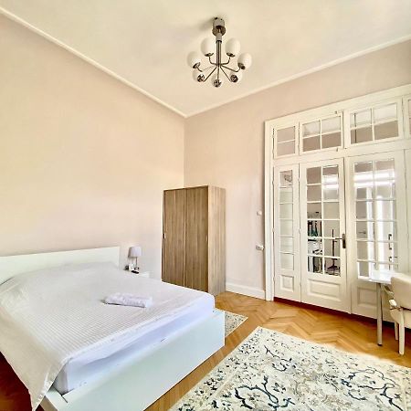 Km 0 Studio Bucureşti Exterior foto